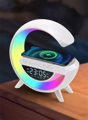 LAMPARA RGB ALTAVOZ, RELOJ Y CARGADOR INALAMBRICO